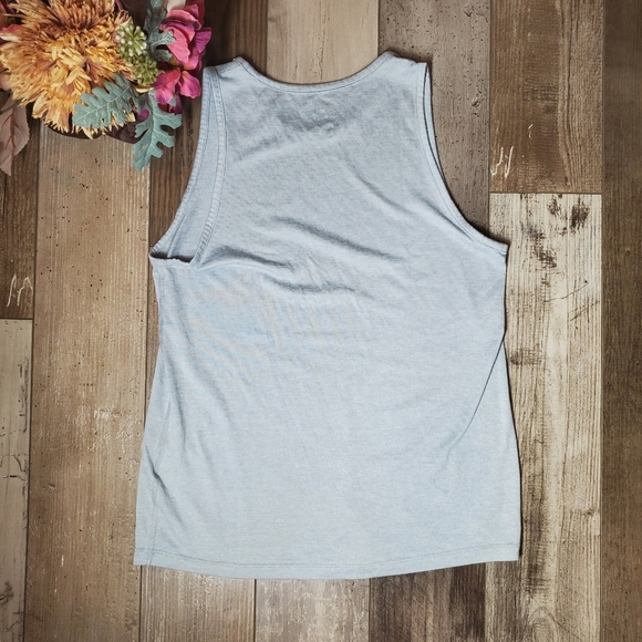 Nike Dri-Fit Women's Gray Athletic Tank Top Size XS EUC - Picture 8 of 8